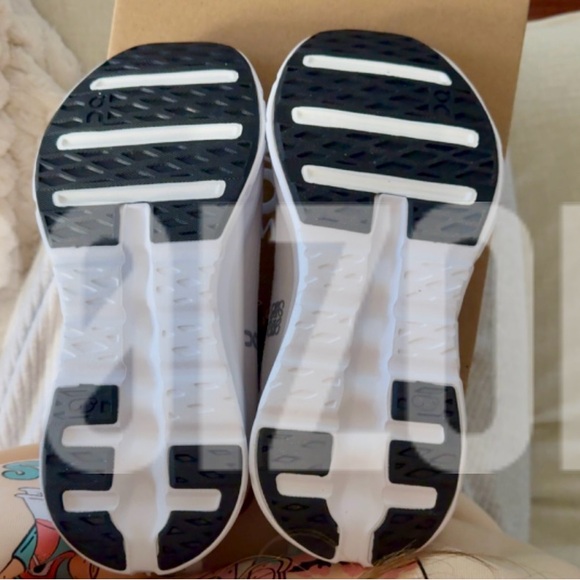 NIB LOEWE x On Cloud Cloudtilt 2.0 - Picture 6 of 8